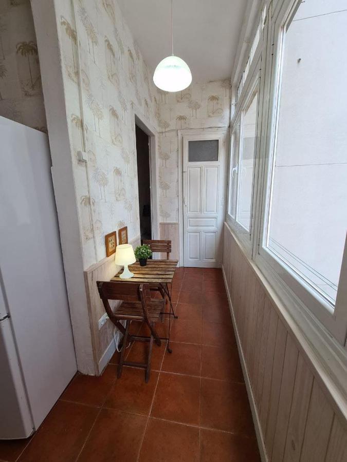 122A - Emblematica Vivienda En Playa San Lorenzo Gijon Bagian luar foto