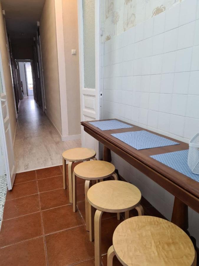 122A - Emblematica Vivienda En Playa San Lorenzo Gijon Bagian luar foto