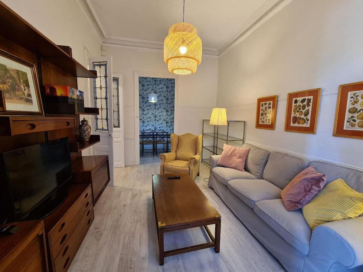 122A - Emblematica Vivienda En Playa San Lorenzo Gijon Bagian luar foto